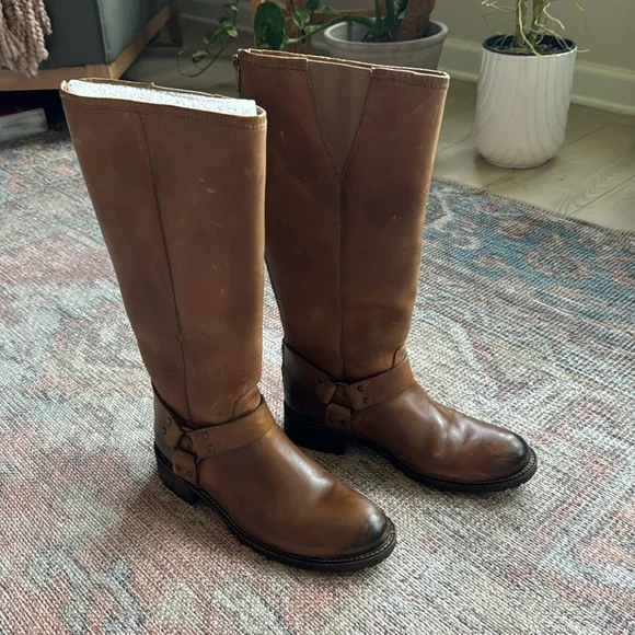 L.L.Bean Deerfield Rustic Harness Boots - Picture 7 of 12